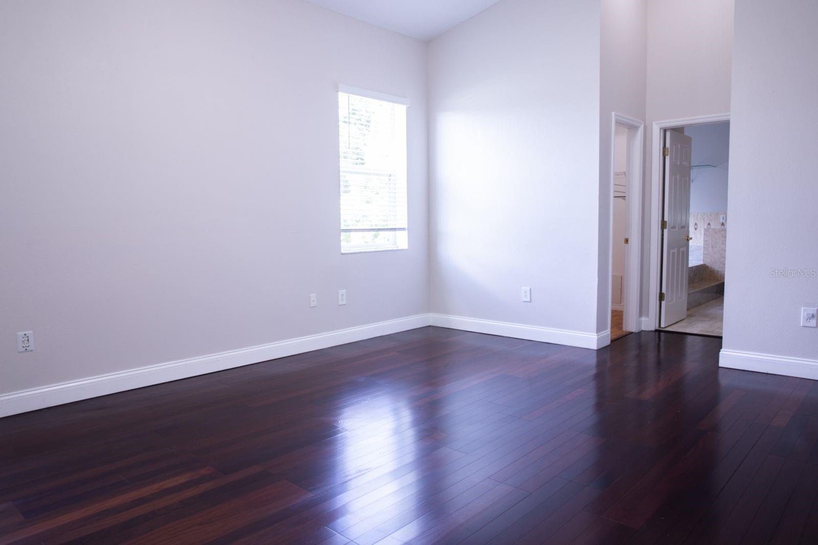 BAY VISTA ESTATES - Residential Lease