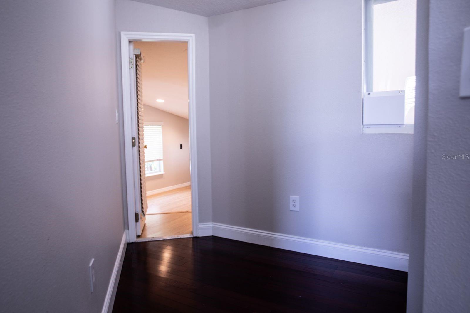 BAY VISTA ESTATES - Residential Lease