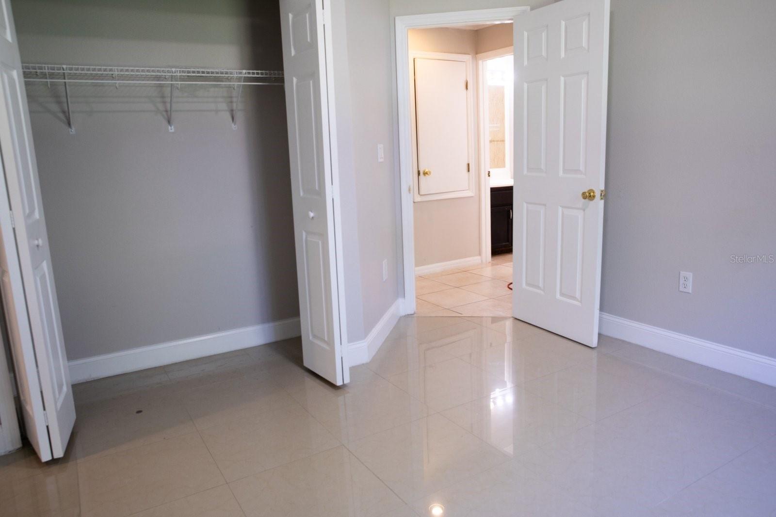 BAY VISTA ESTATES - Residential Lease