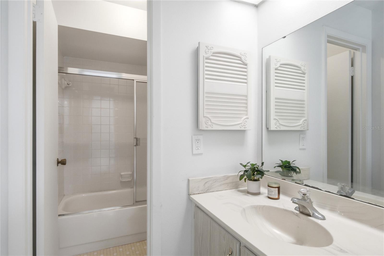 WINDMEADOWS VILLAGE 4 - Residential