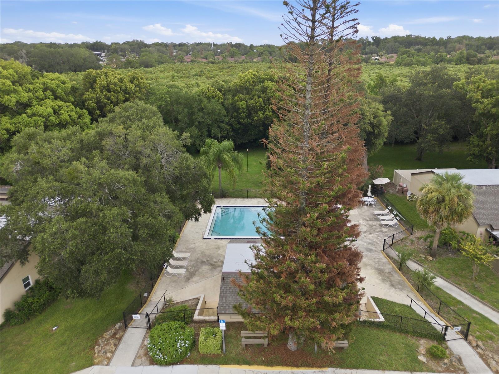 WINDMEADOWS VILLAGE 4 - Residential