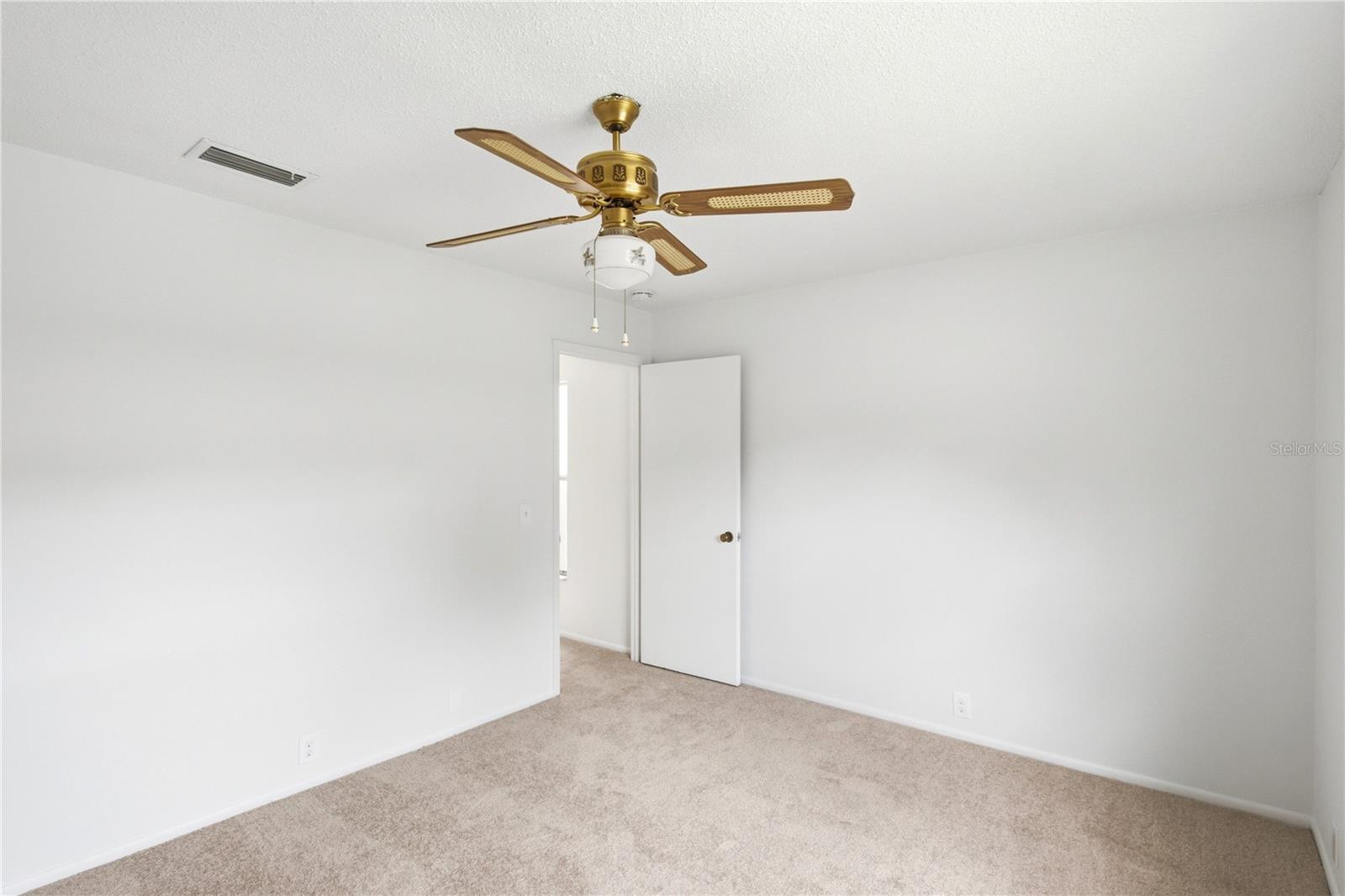 WINDMEADOWS VILLAGE 4 - Residential