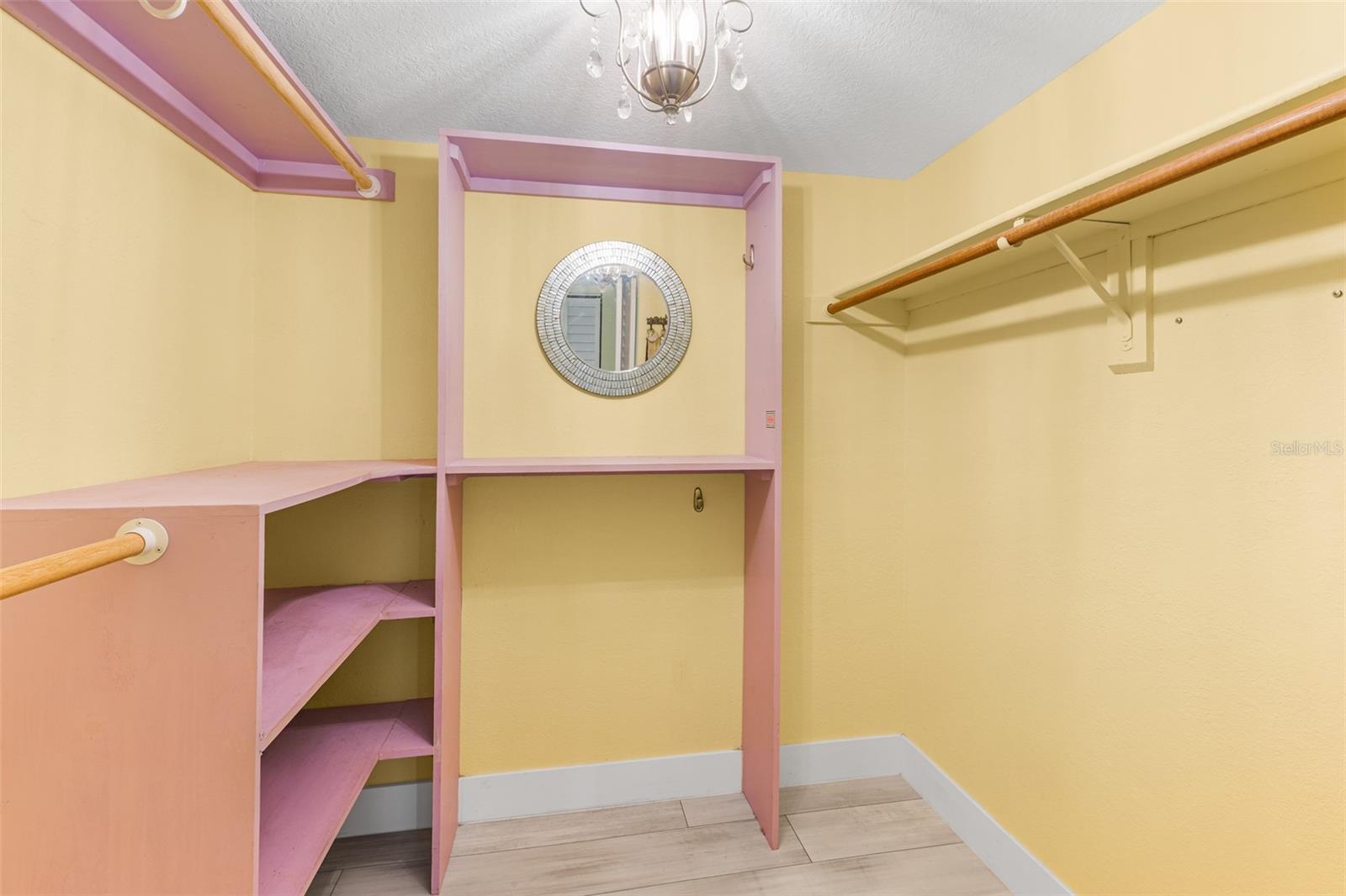 FOUNTAIN COVE PH 1 - Residential