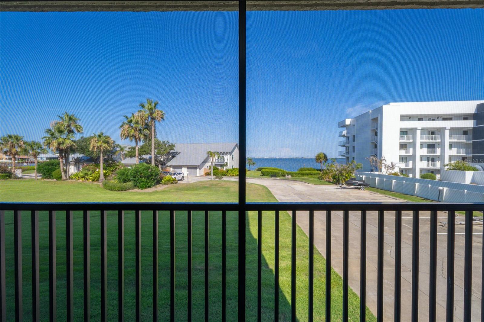 FOUNTAIN COVE PH 1 - Residential
