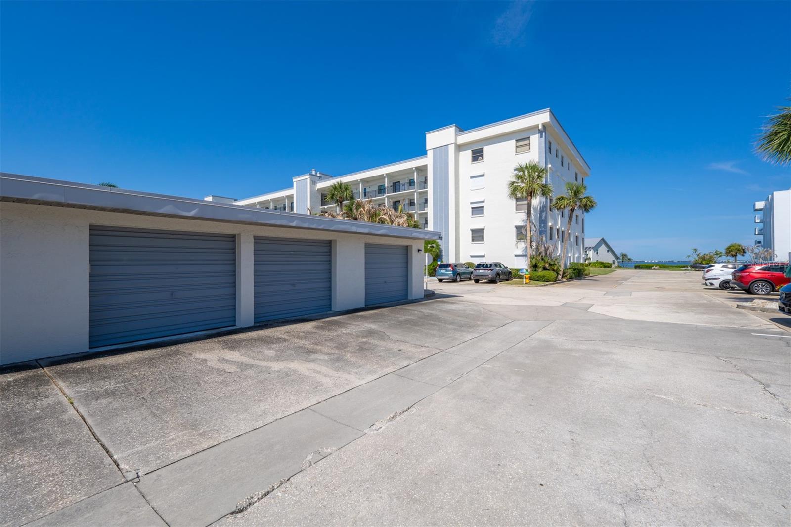 FOUNTAIN COVE PH 1 - Residential