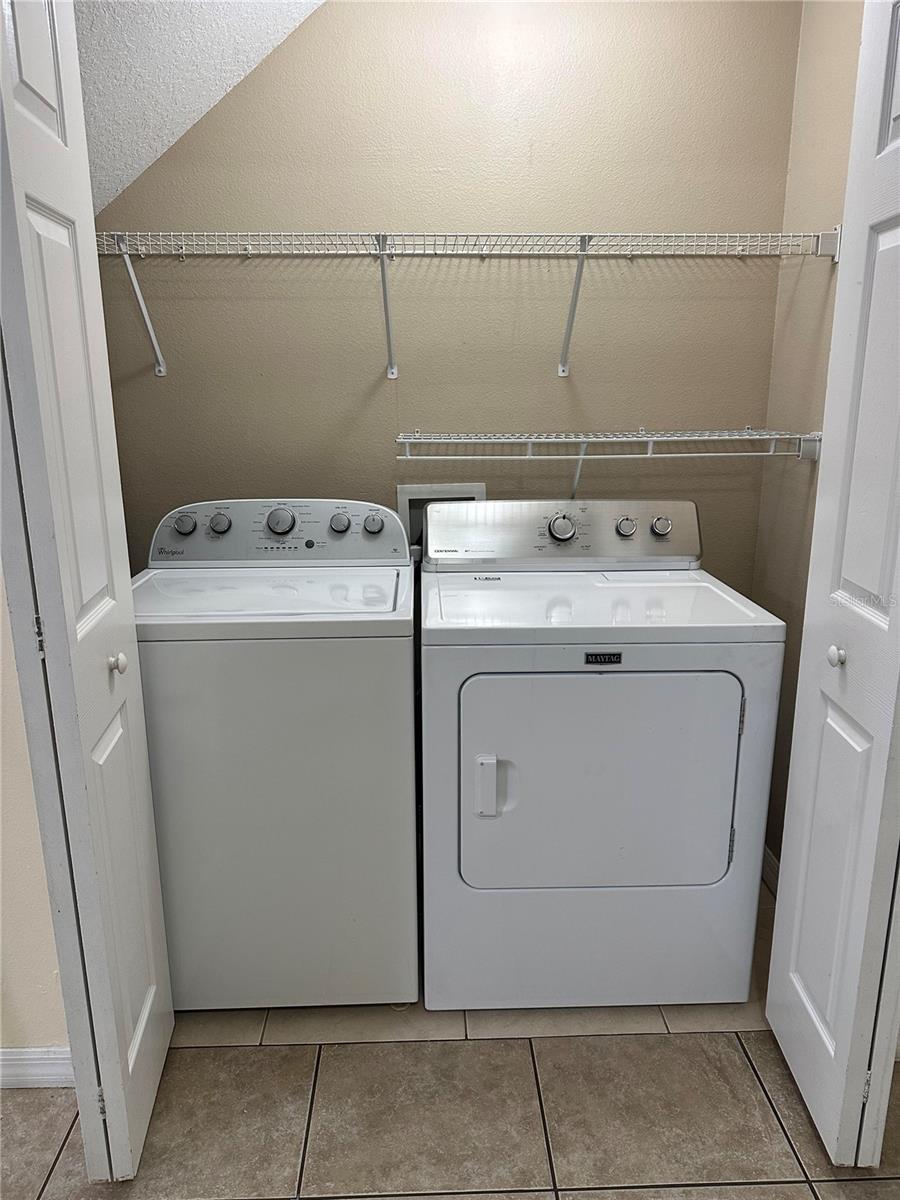 AUTUMN LANE TWNHMS CONDO - Residential Lease