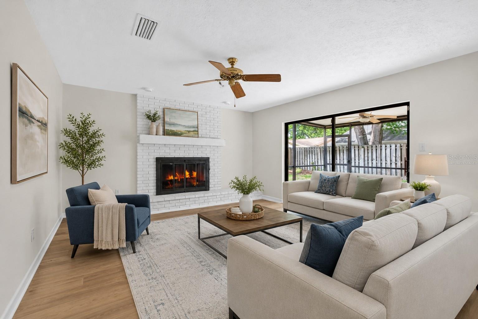 COUNTRY PLACE UNIT 3 B - Residential