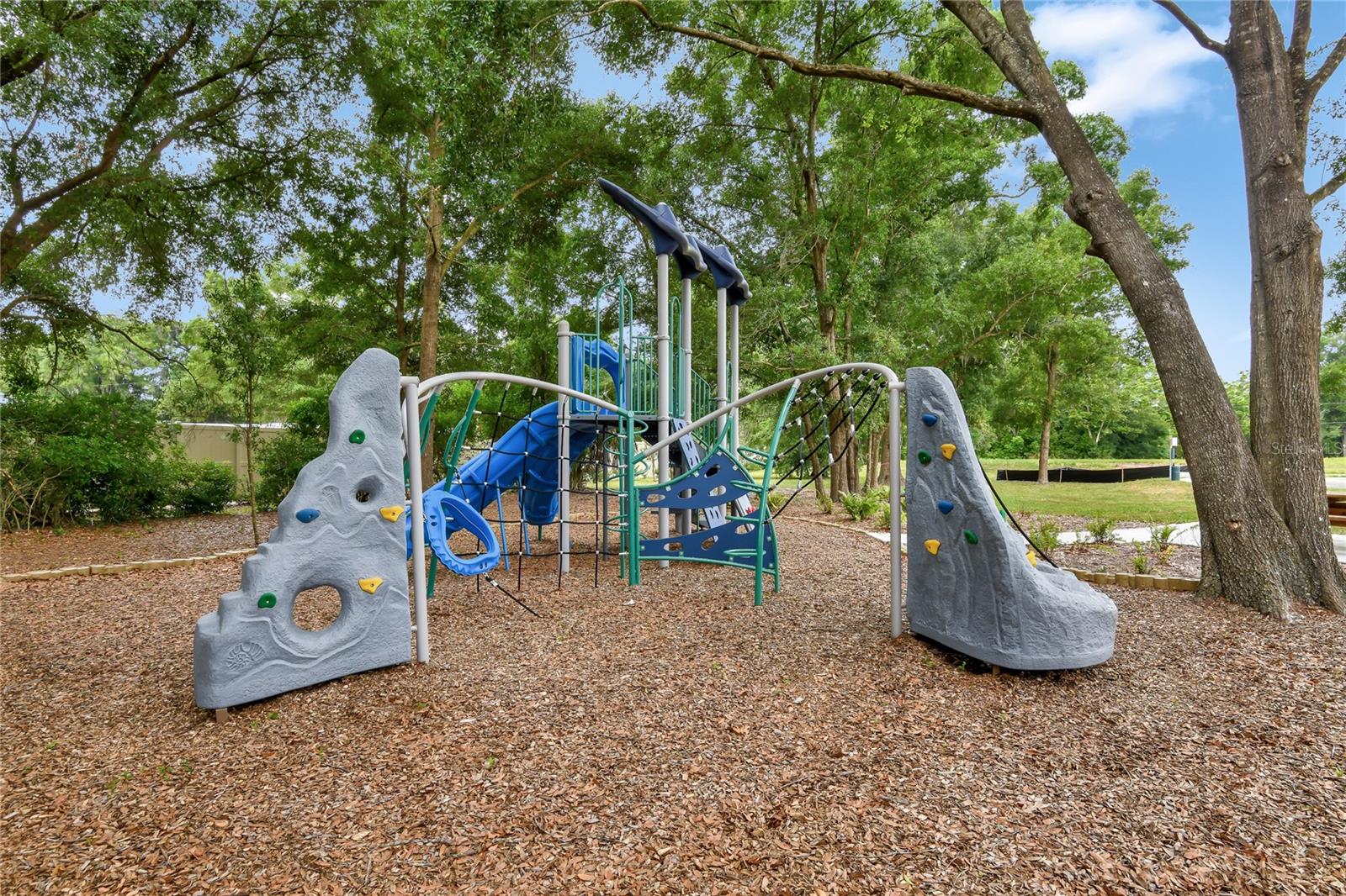 SEASONS AT GRANDVIEW GARDENS - Residential