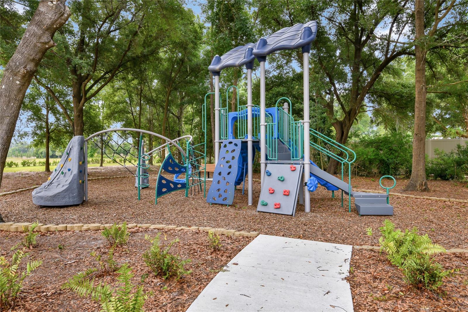 SEASONS AT GRANDVIEW GARDENS - Residential