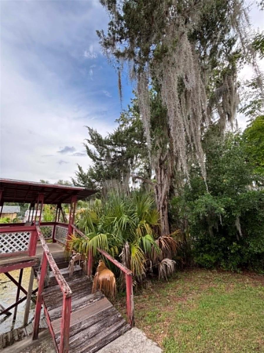 LAKE SHORE PARK - Residential