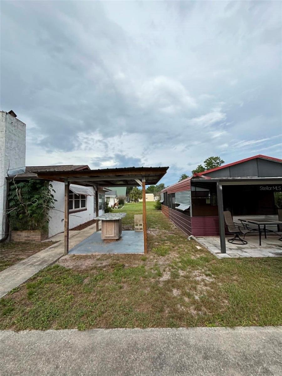LAKE SHORE PARK - Residential