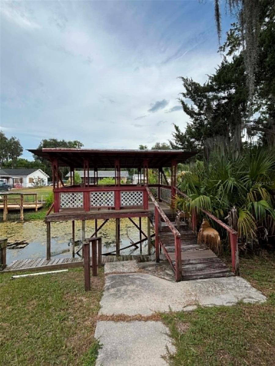 LAKE SHORE PARK - Residential