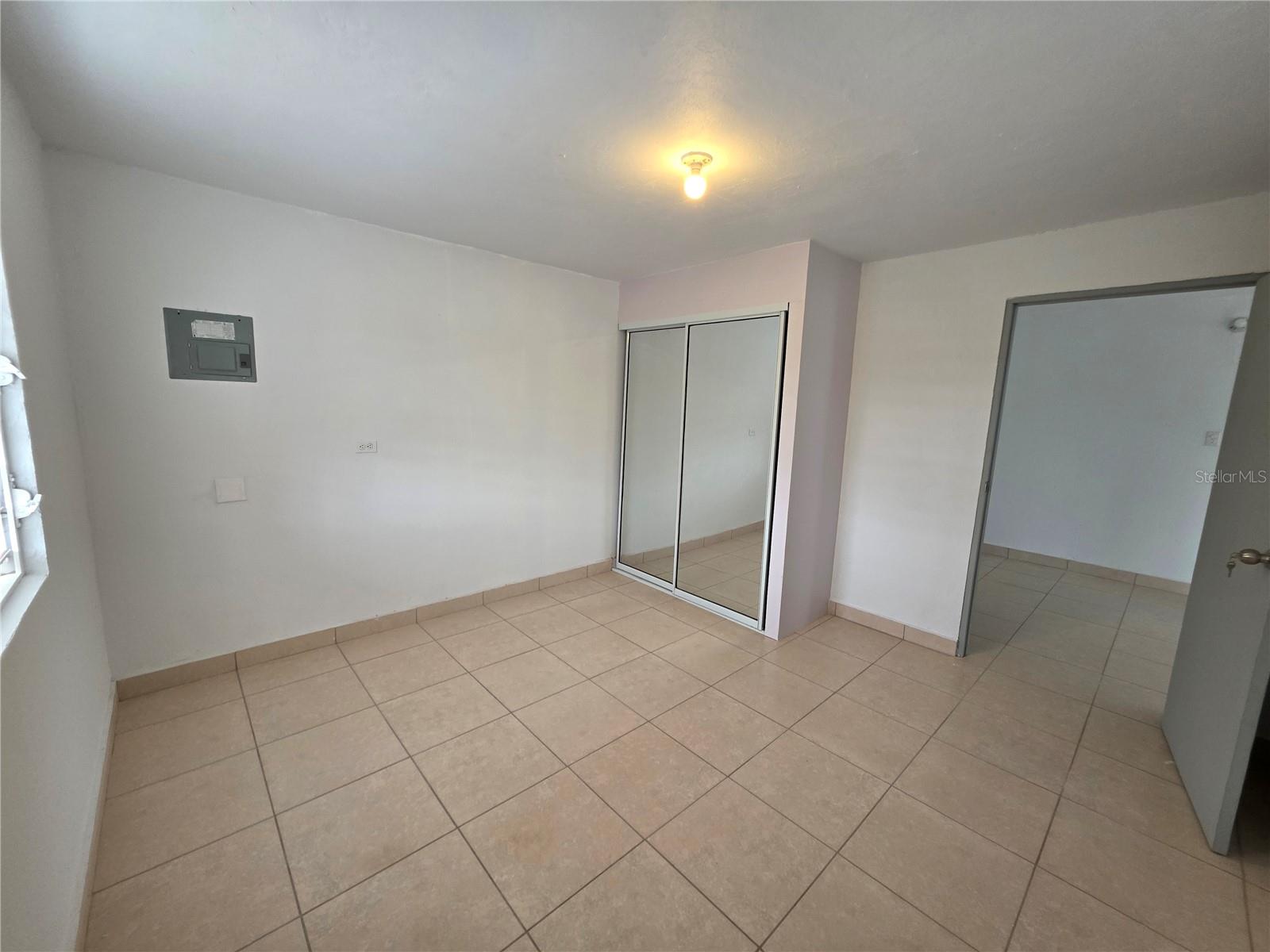 BO. ARRENALEJOS - Residential