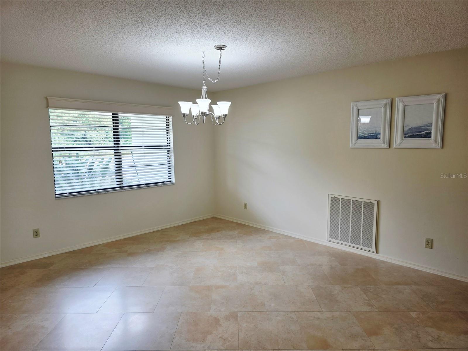 SUN CITY CENTER UNIT 32B - Residential