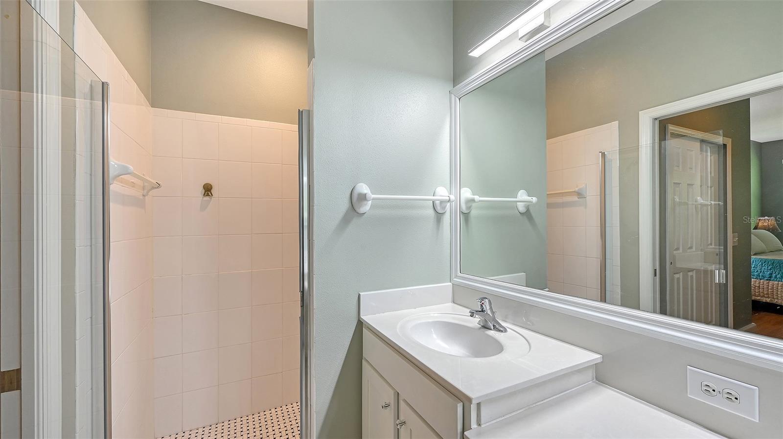 LAKERIDGE FALLS PH 1B - Residential