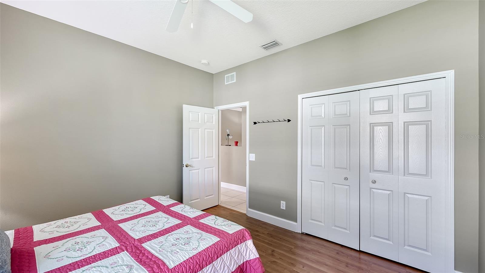 LAKERIDGE FALLS PH 1B - Residential