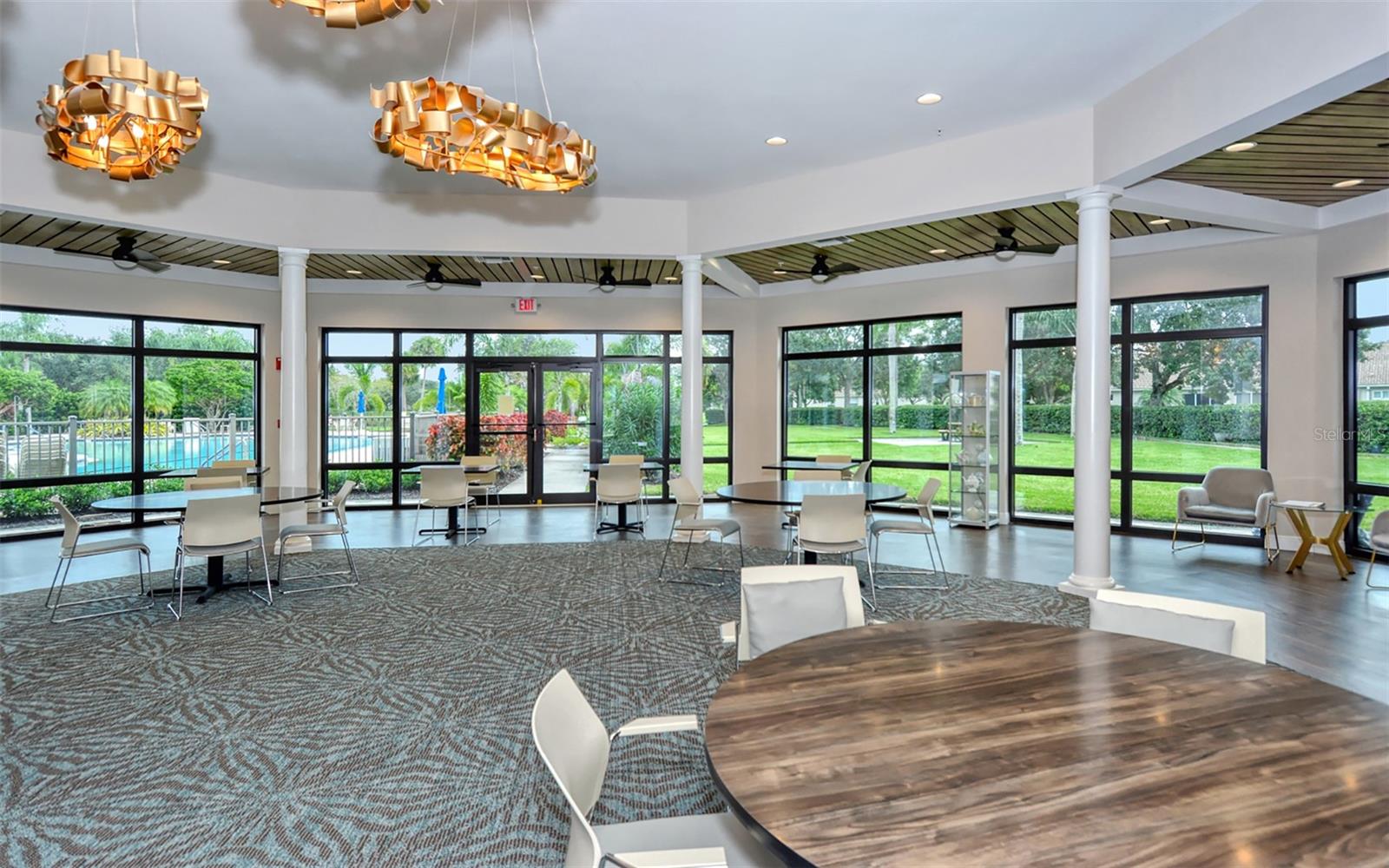 LAKERIDGE FALLS PH 1B - Residential