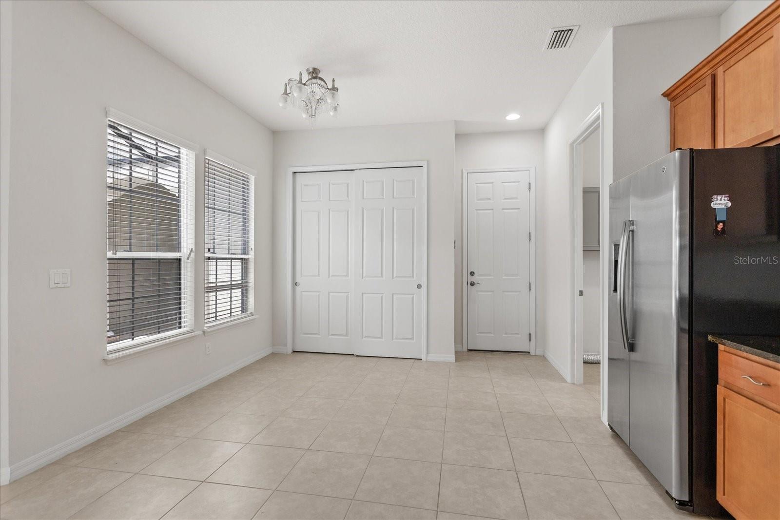 CASCADES OF GROVELAND (TRILOGY) - Residential