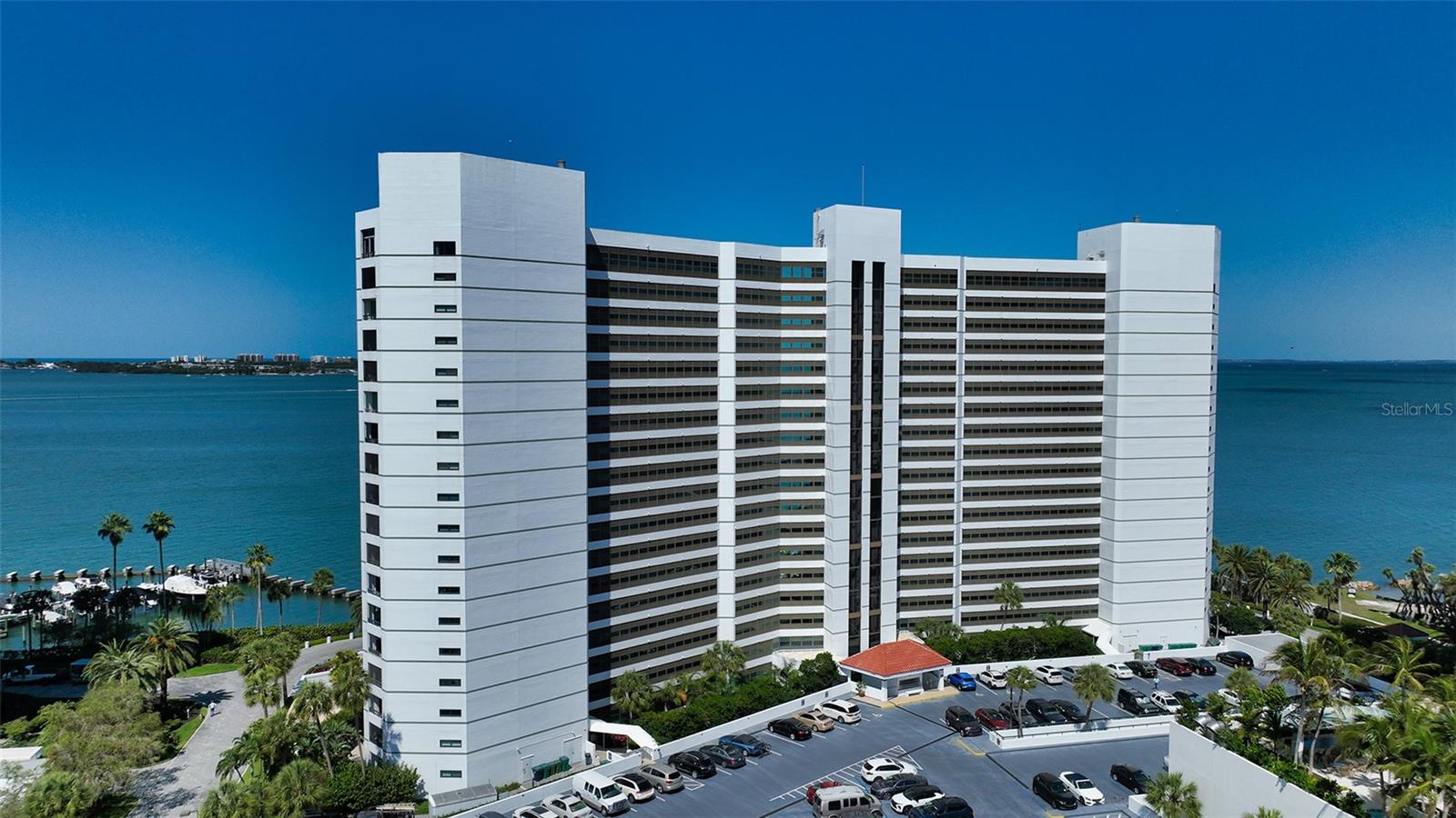 CONDO ON THE BAY TOWER II - Residential