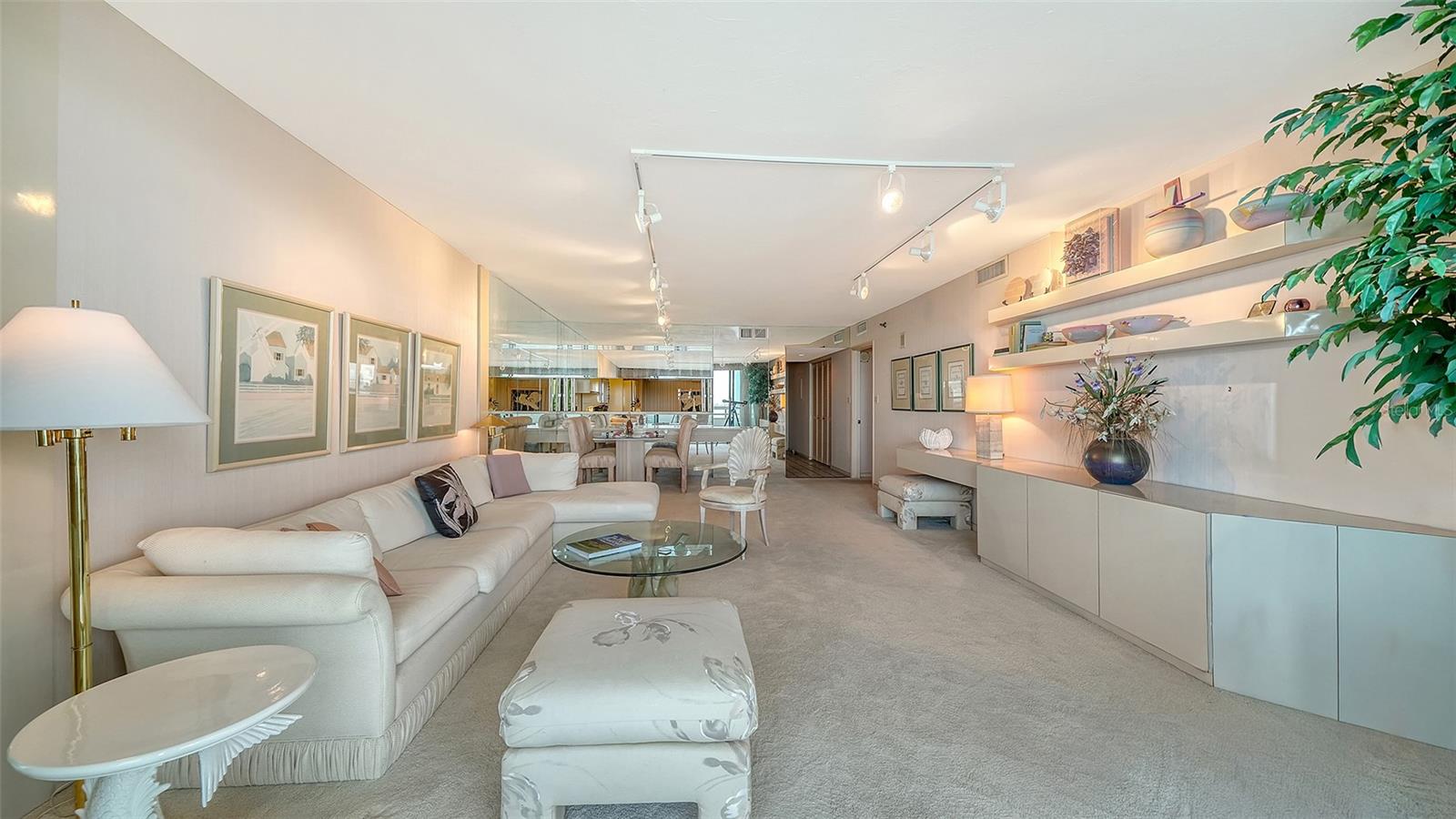 CONDO ON THE BAY TOWER II - Residential