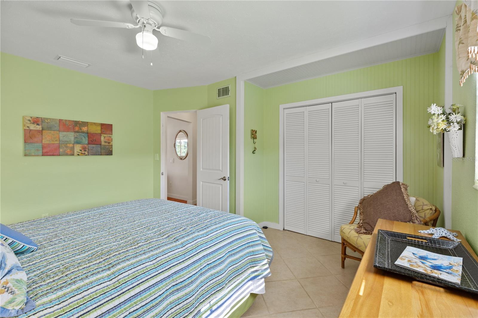 HOLIDAY HARBOR - Residential