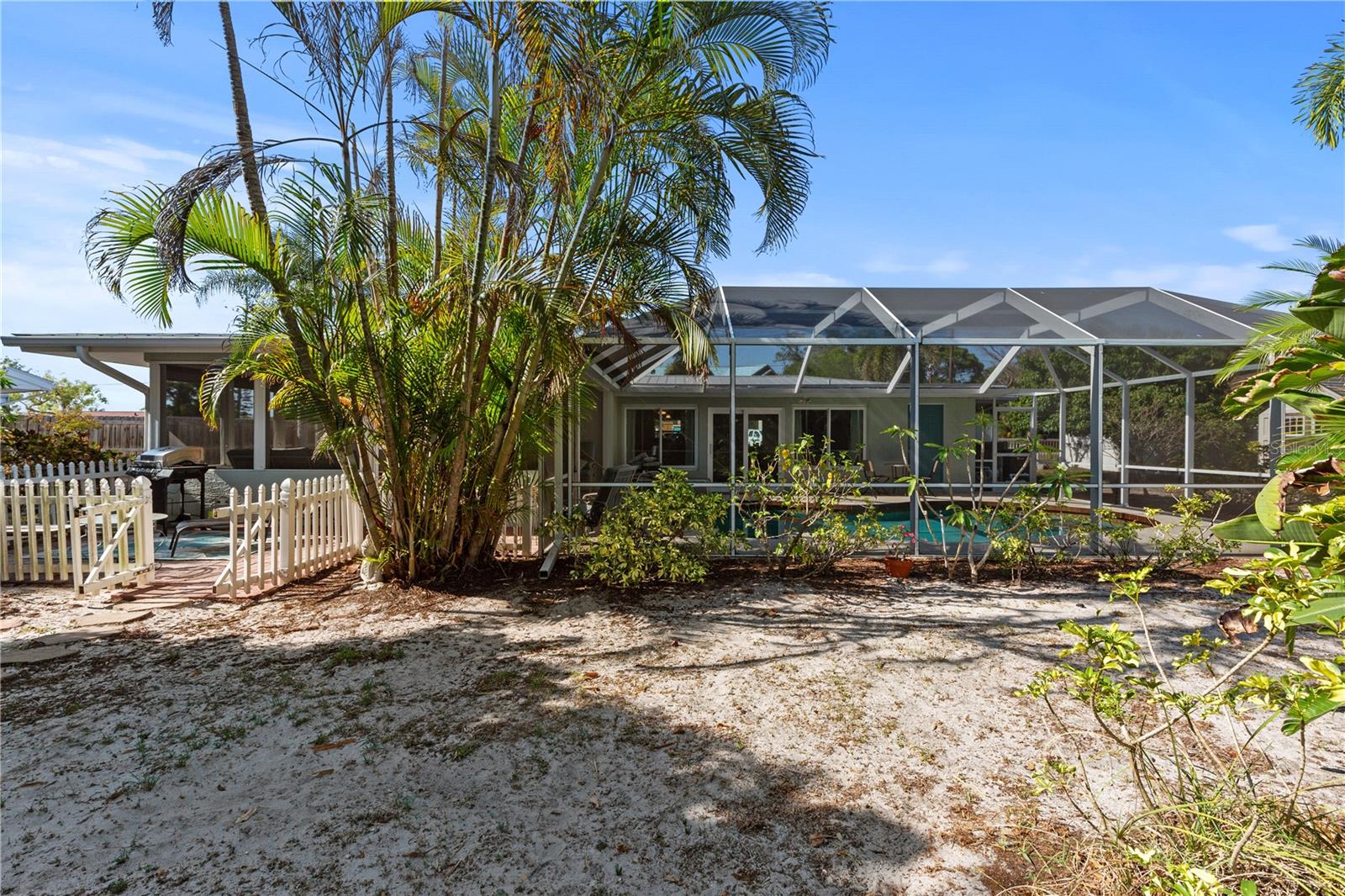 HOLIDAY HARBOR - Residential