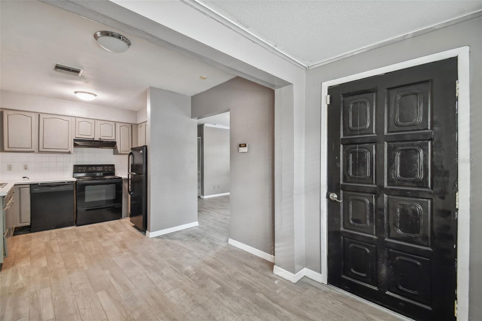 BENJAMINS 5TH ADD - Residential Lease