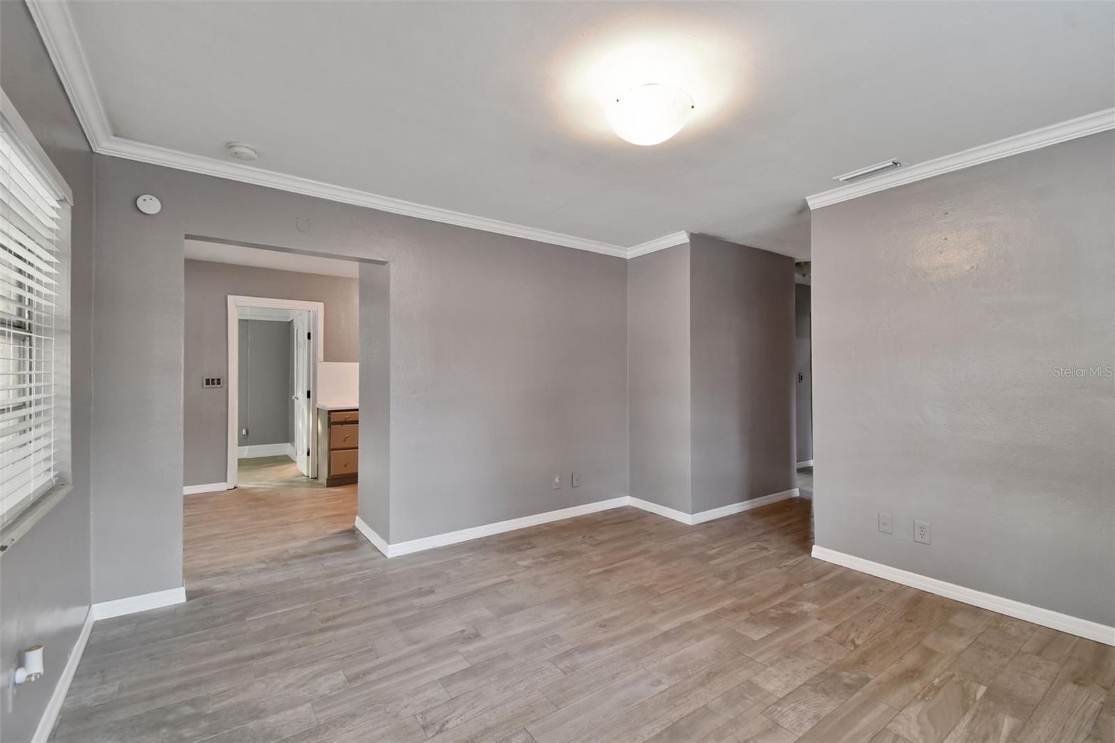 BENJAMINS 5TH ADD - Residential Lease