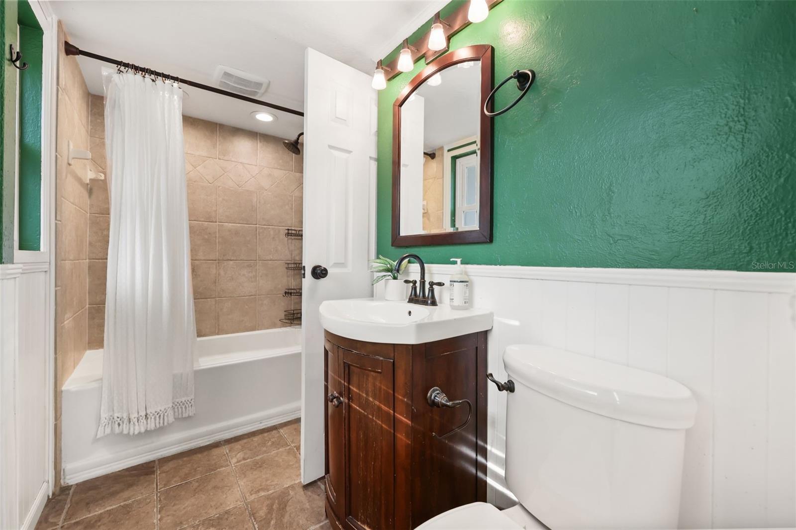 SUNSHINE GARDENS 1ST ADD - Residential