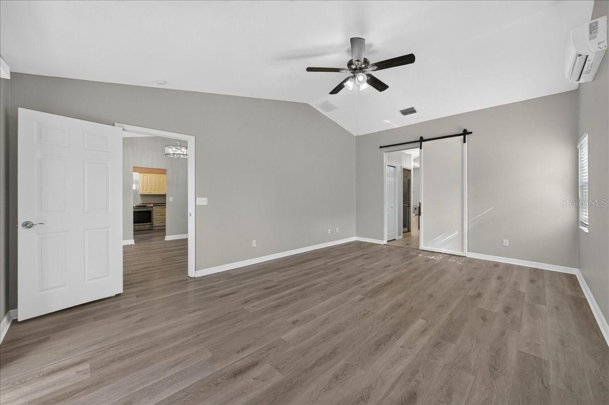 BAYS END - Residential