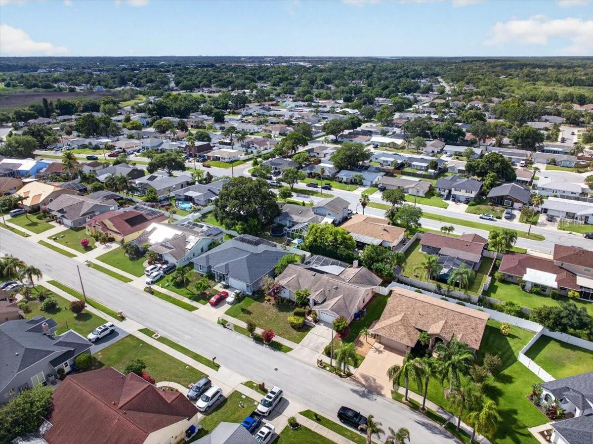 BAYS END - Residential
