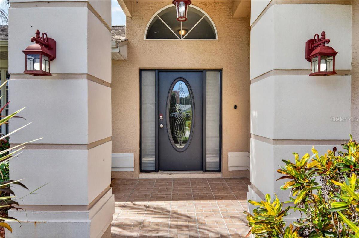 BAYS END - Residential