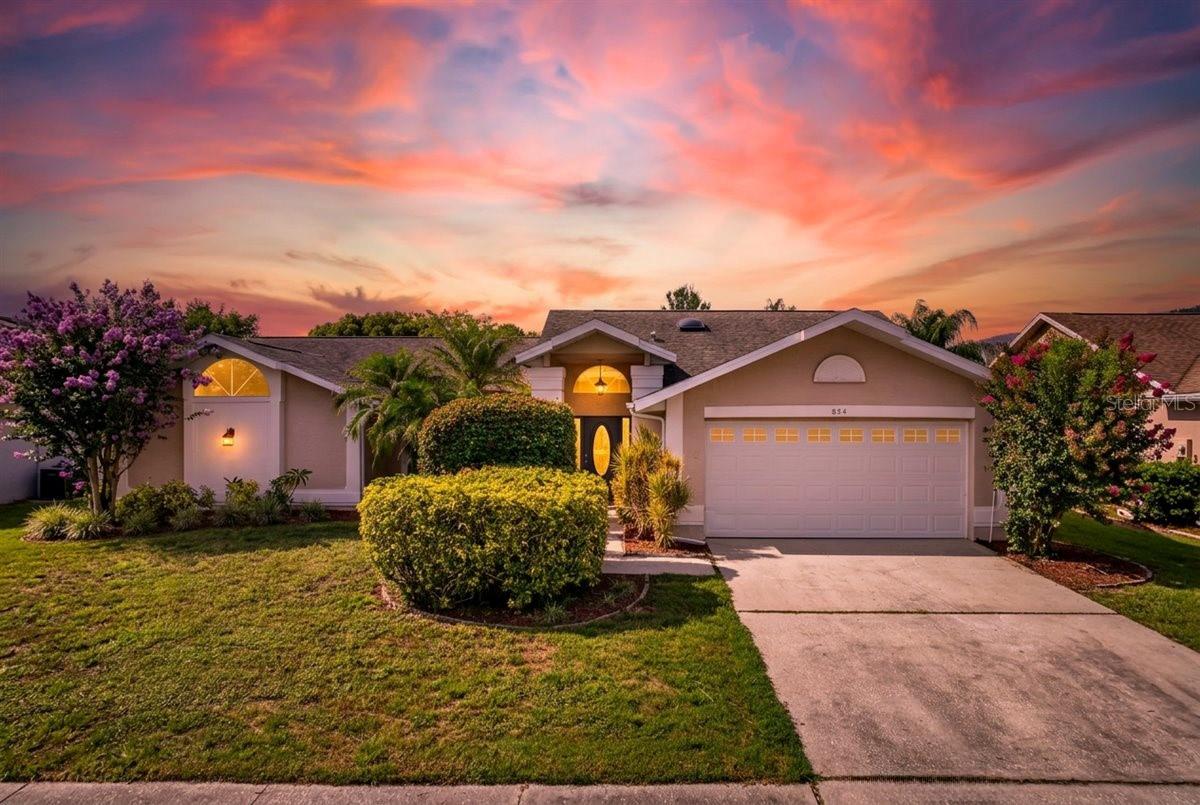 BAYS END - Residential