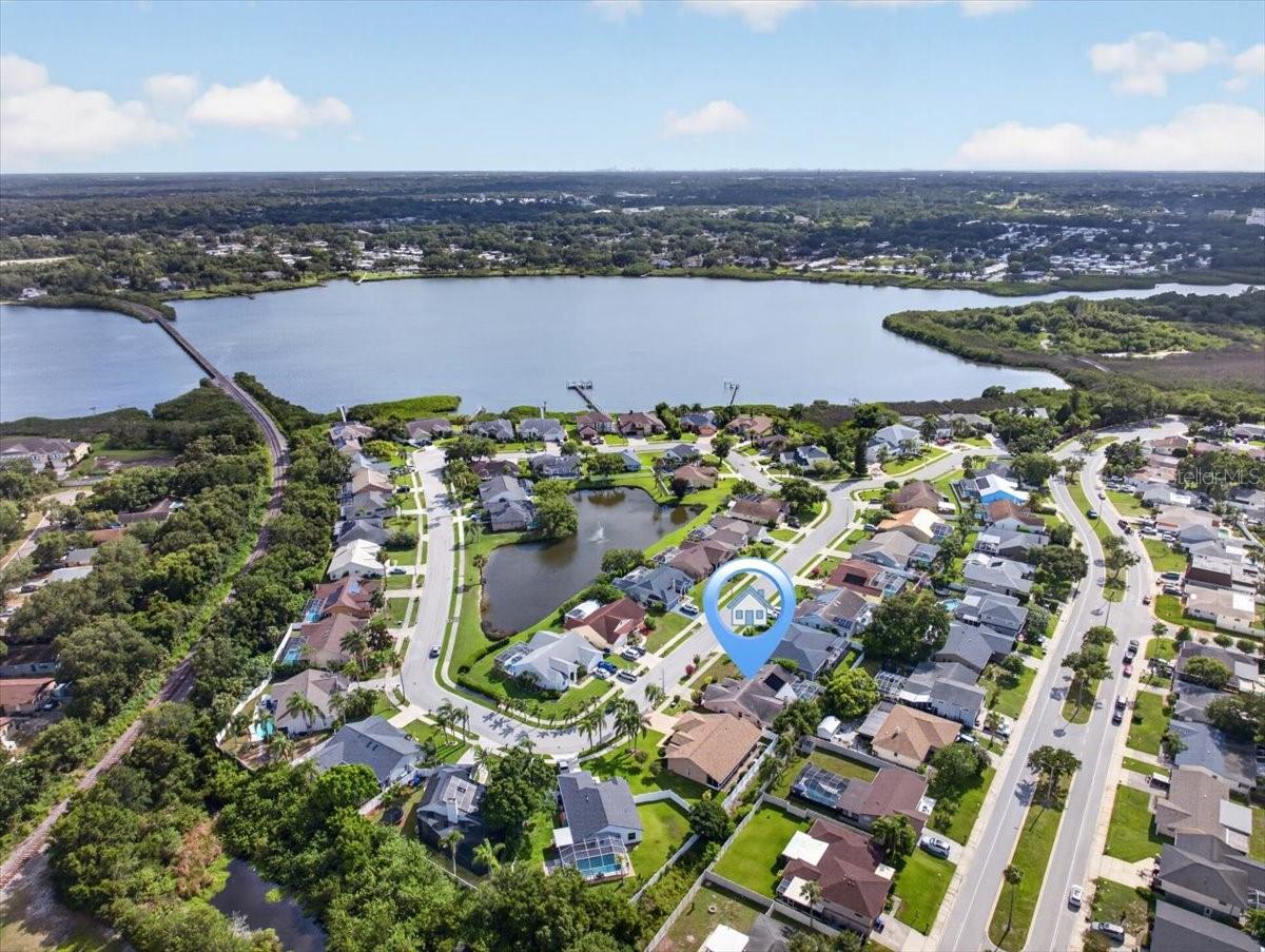 BAYS END - Residential