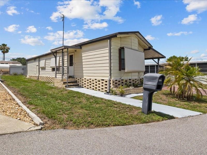 TWIN FOUNTAINS INC A CONDO MHP - Residential