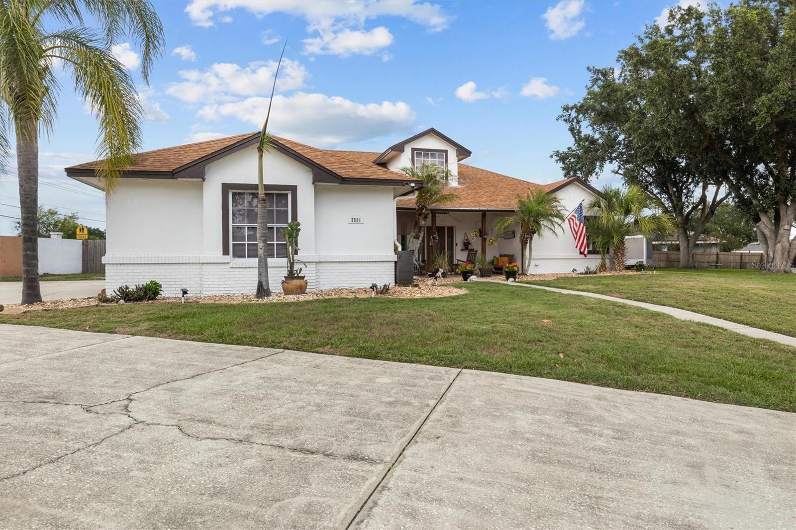 CHATSWORTH - Residential