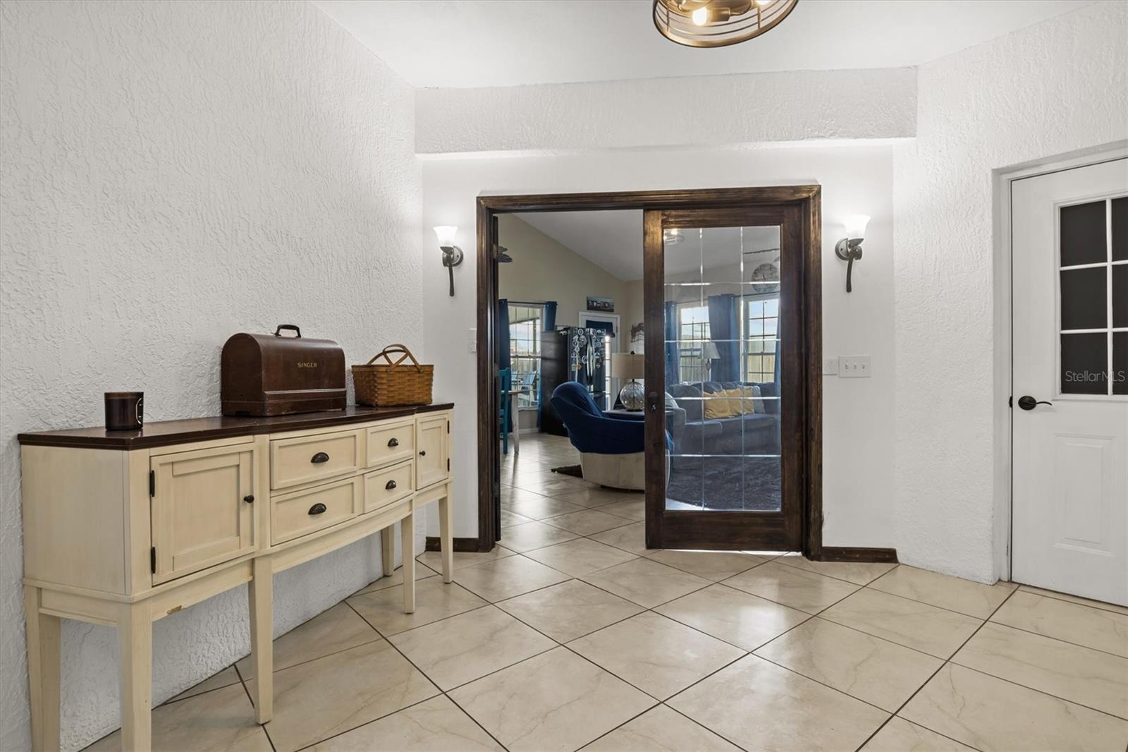 CHATSWORTH - Residential