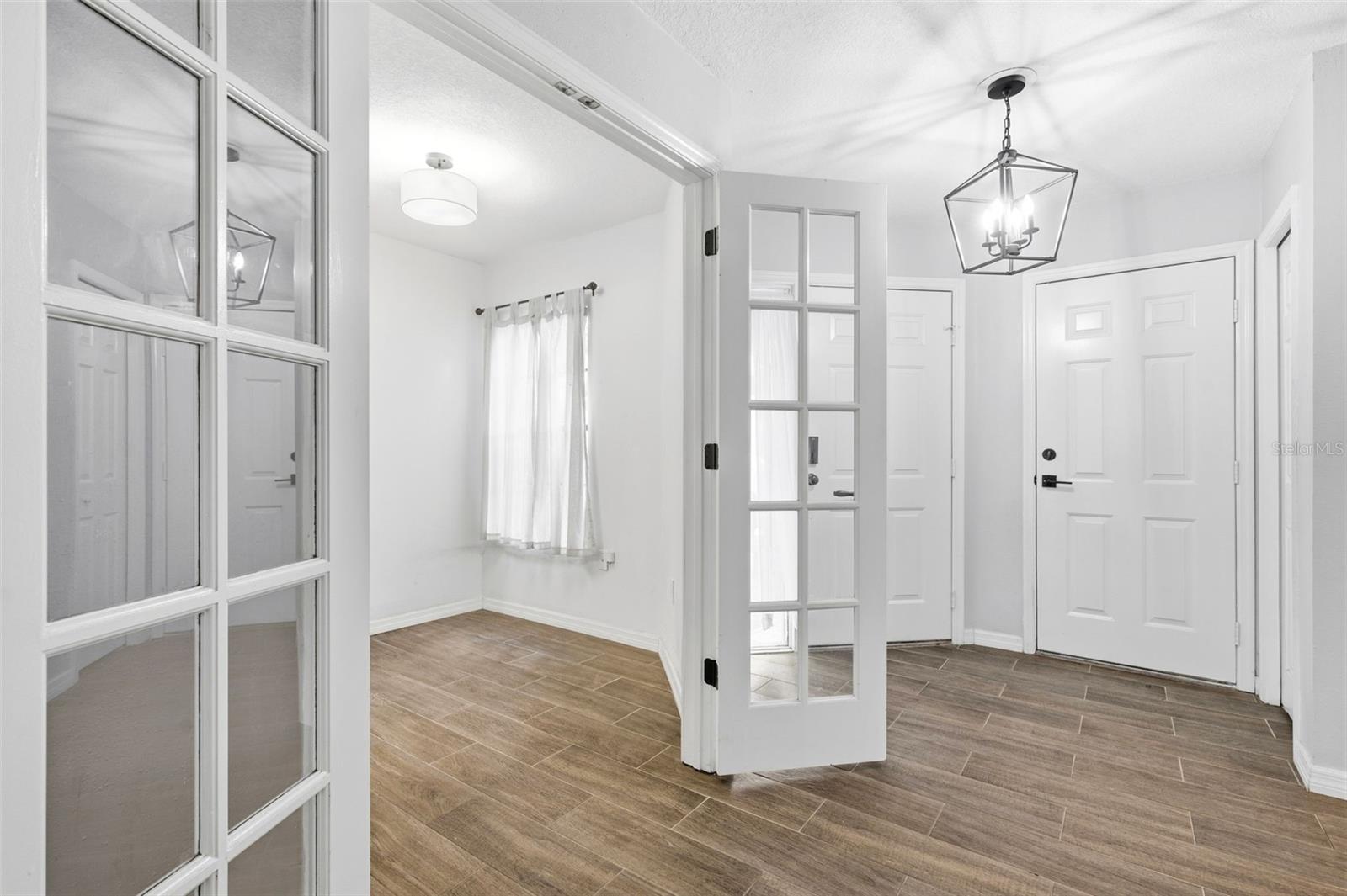 BRENTWOOD PARK - Residential