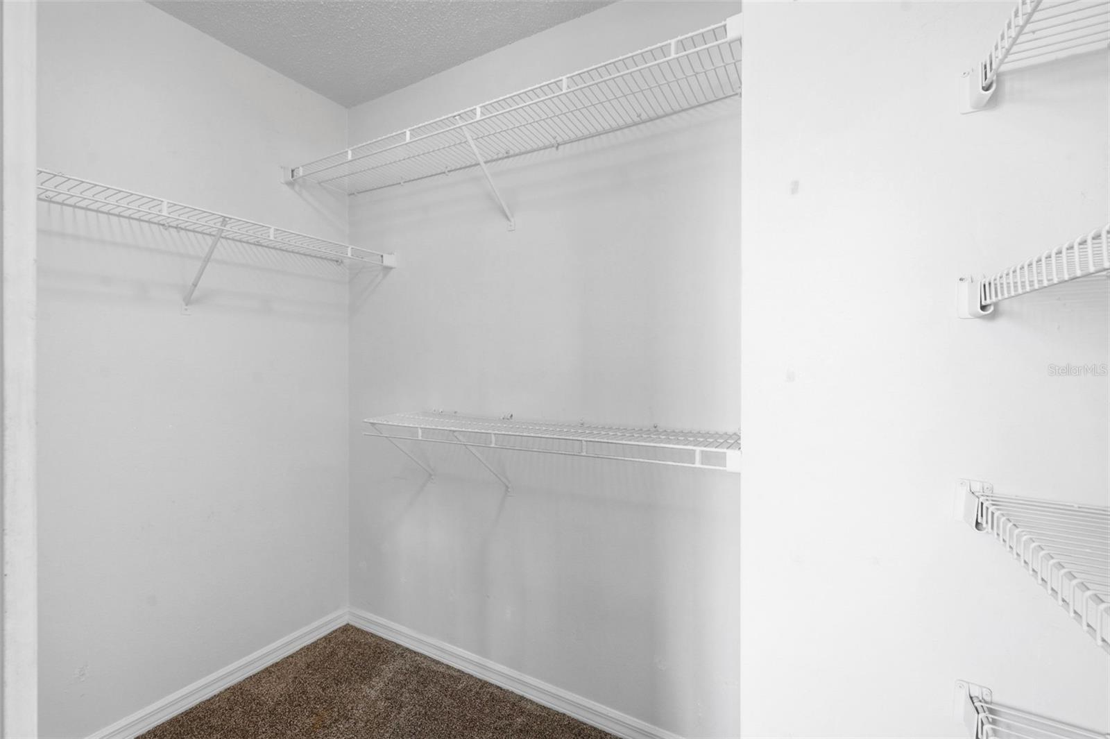 BRENTWOOD PARK - Residential