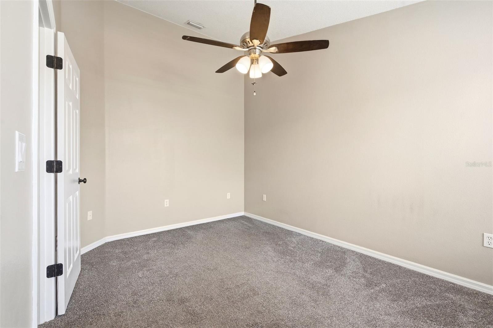 BRENTWOOD PARK - Residential