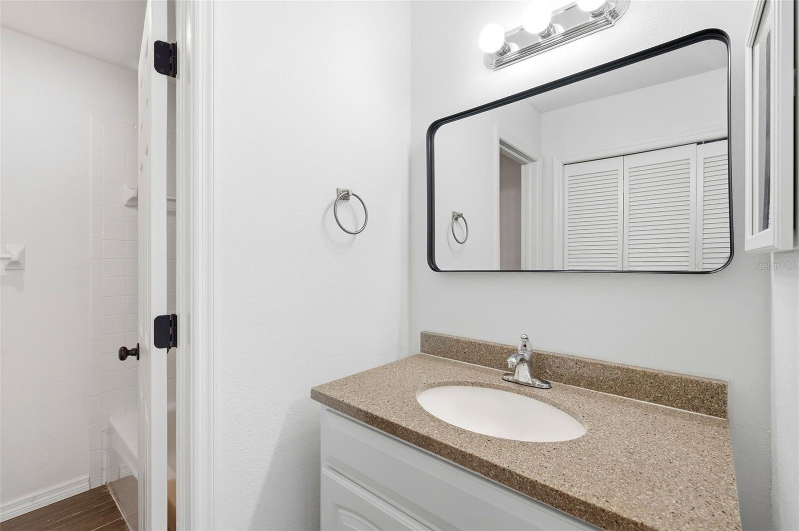 BRENTWOOD PARK - Residential