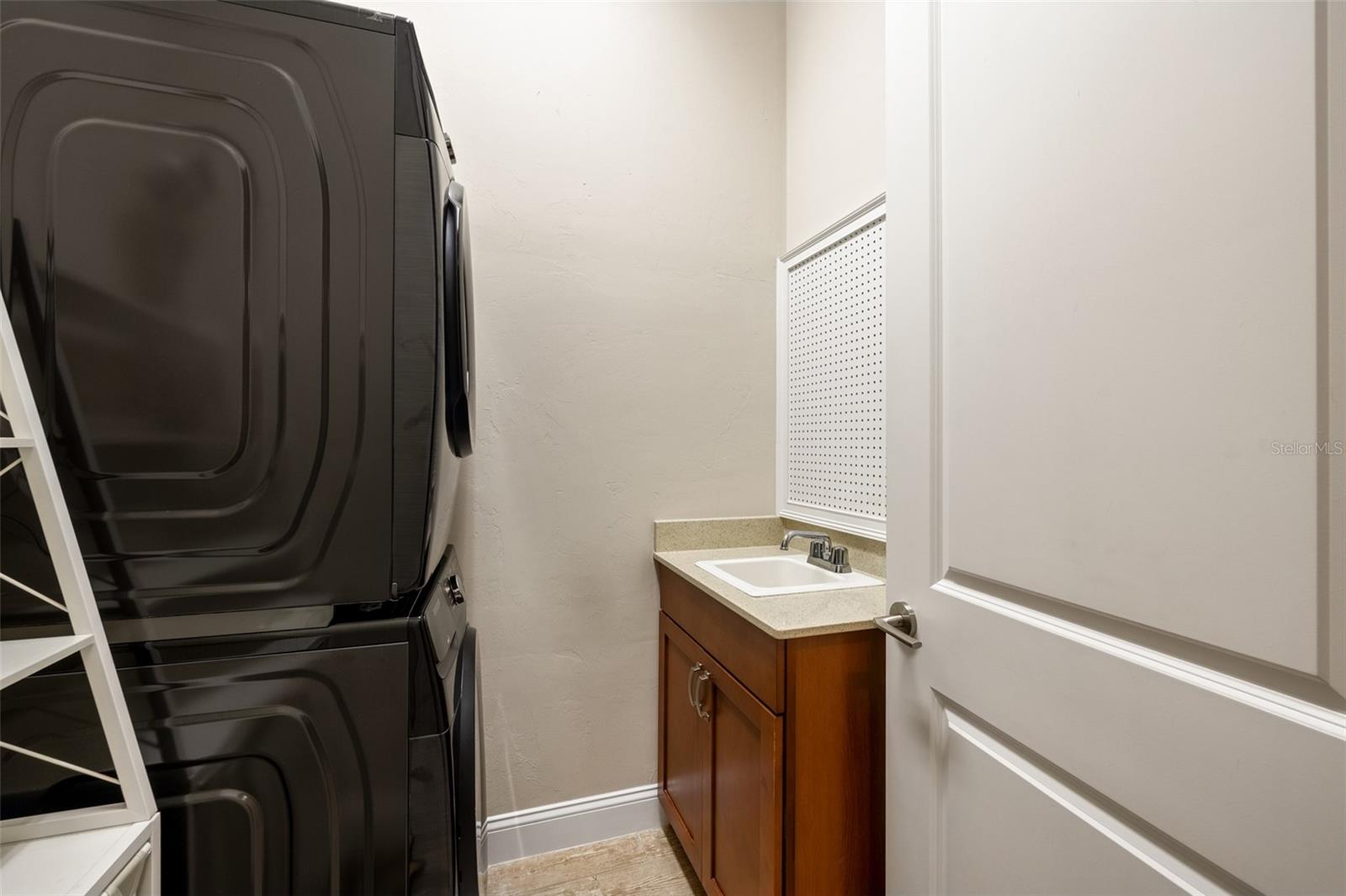 OAKMONT PH 1 UNIT 1A - Residential