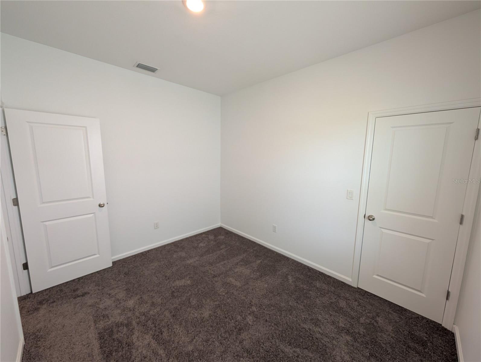 HIDDEN CRK PH 1 & 2 - Residential Lease