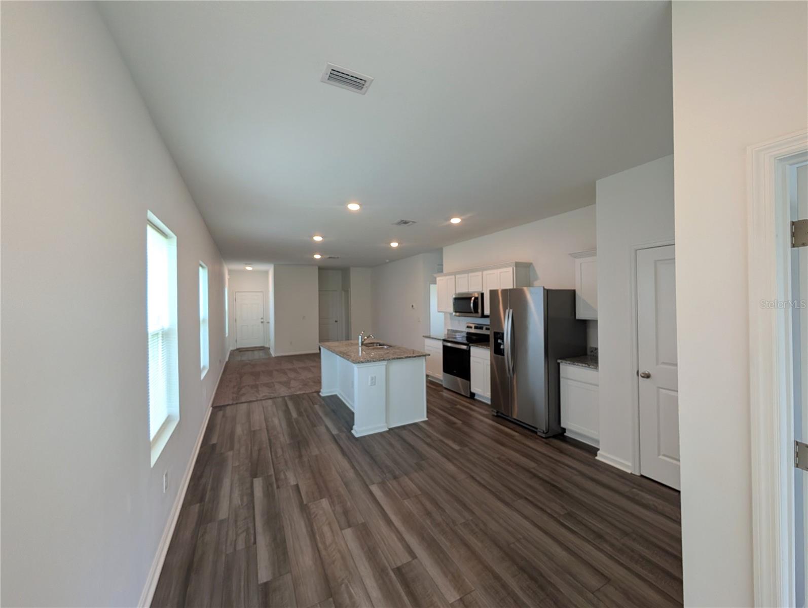HIDDEN CRK PH 1 & 2 - Residential Lease