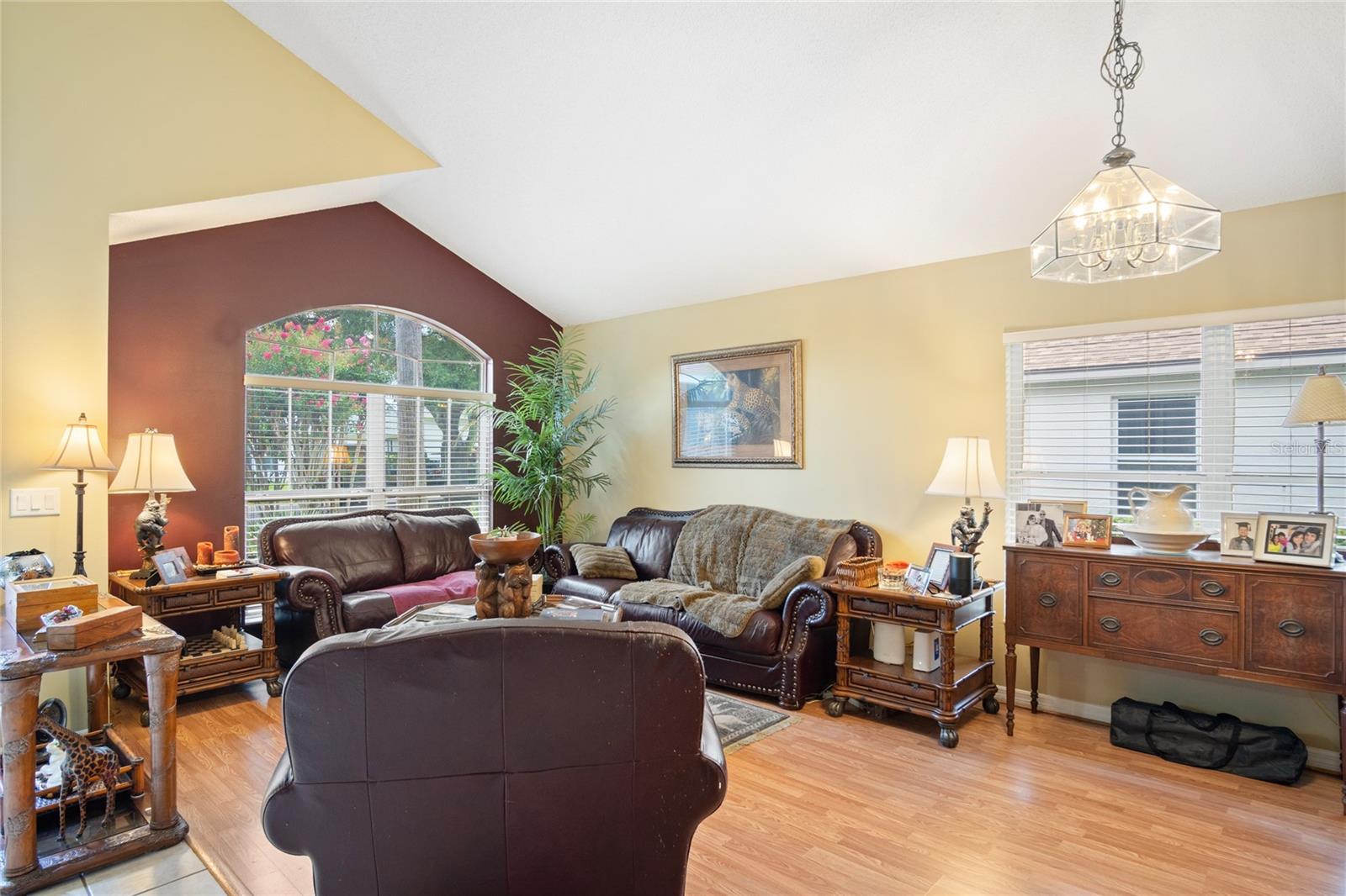 HUNTERS CREEK TRACT 115 PH 1 26/143 LOT67 - Residential