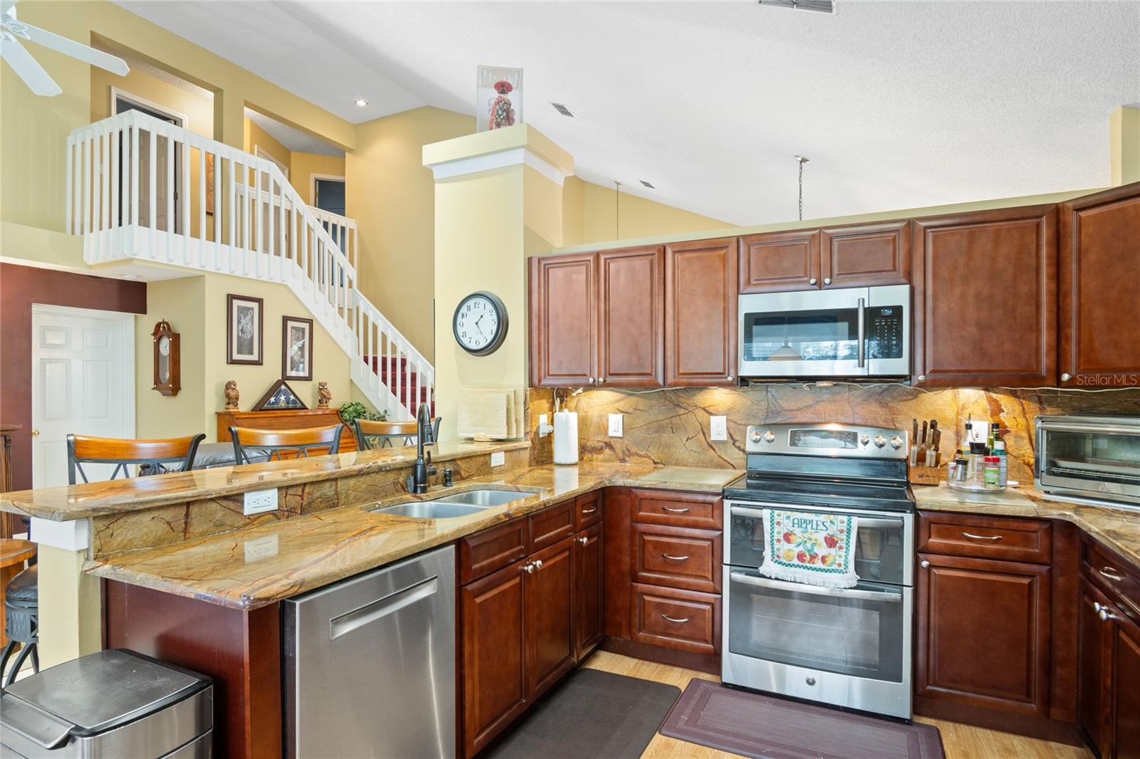 HUNTERS CREEK TRACT 115 PH 1 26/143 LOT67 - Residential