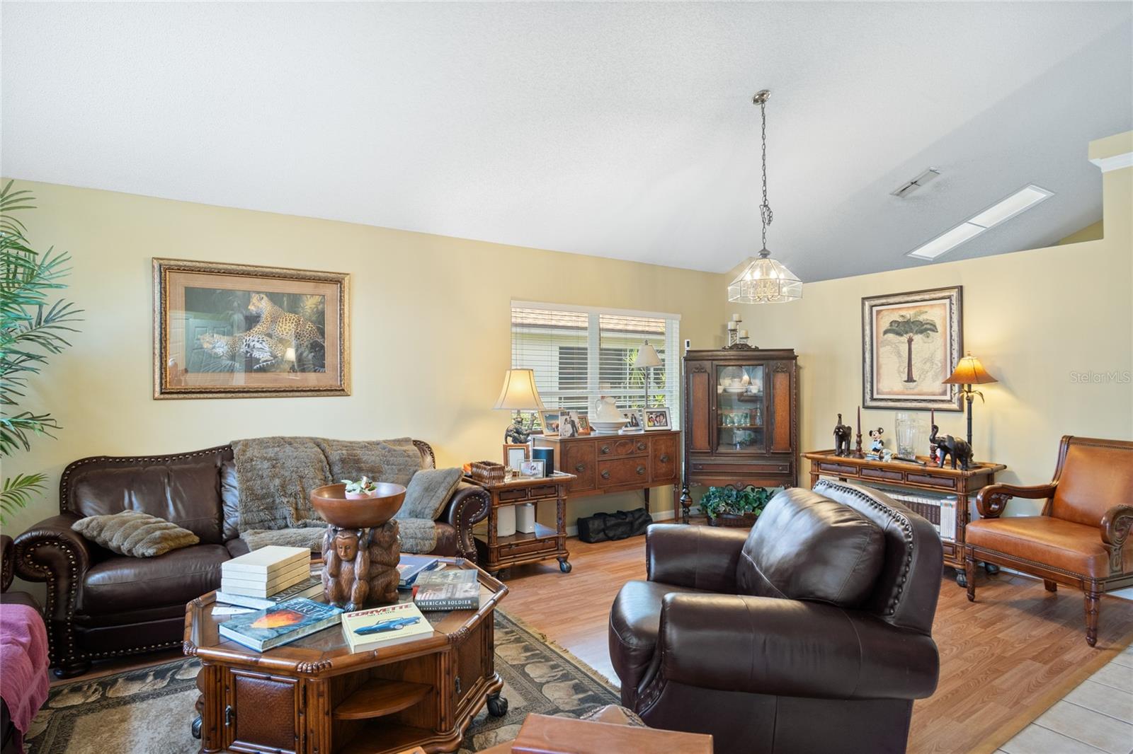 HUNTERS CREEK TRACT 115 PH 1 26/143 LOT67 - Residential