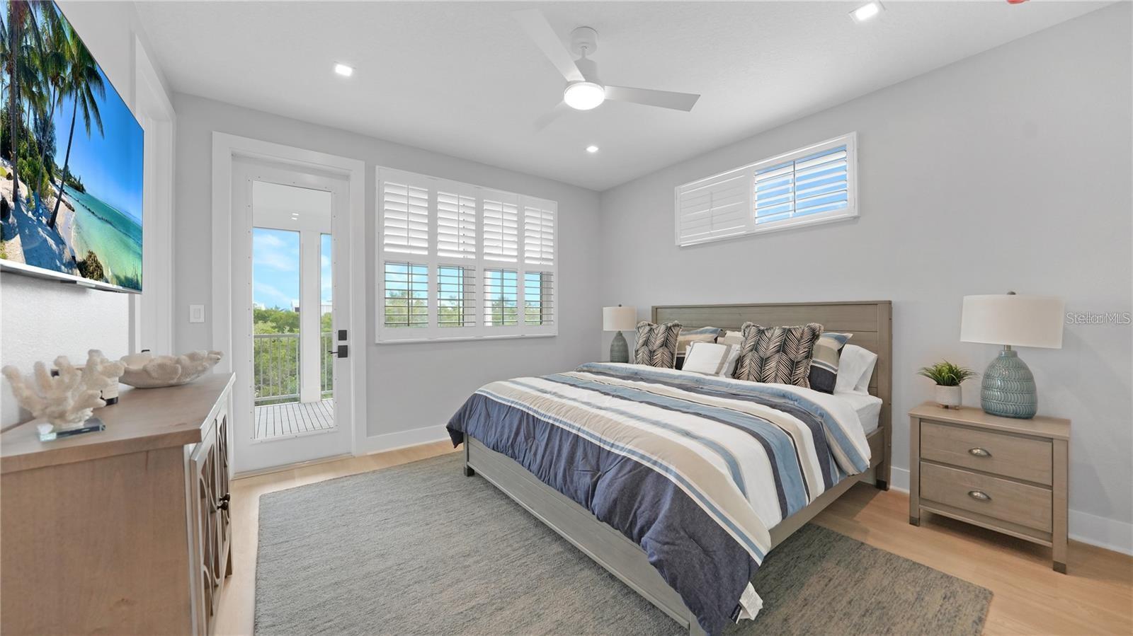 CORTEZ BEACH - Residential