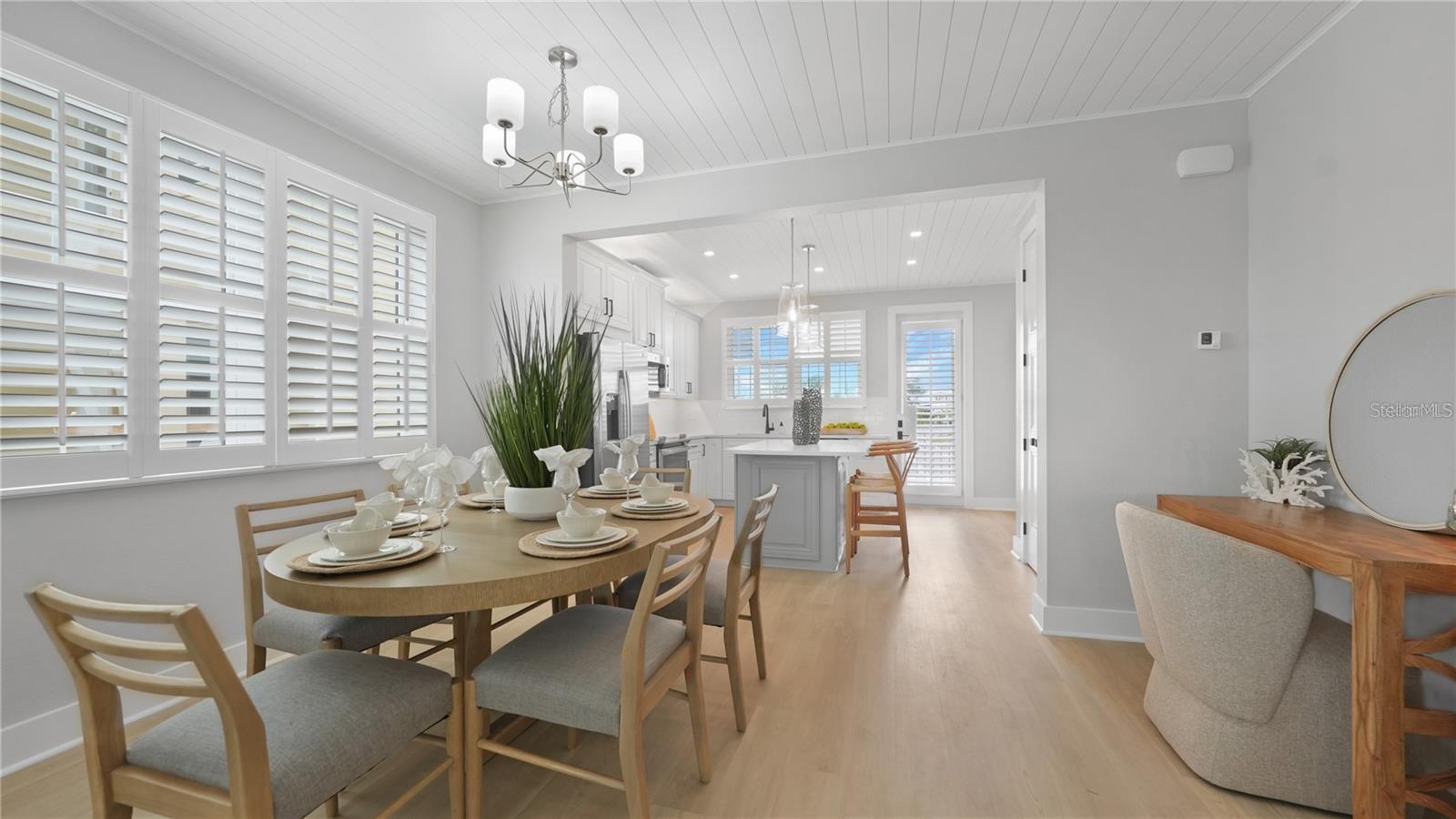 CORTEZ BEACH - Residential