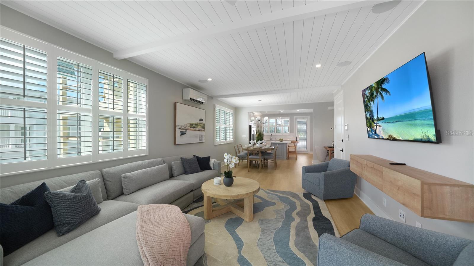CORTEZ BEACH - Residential